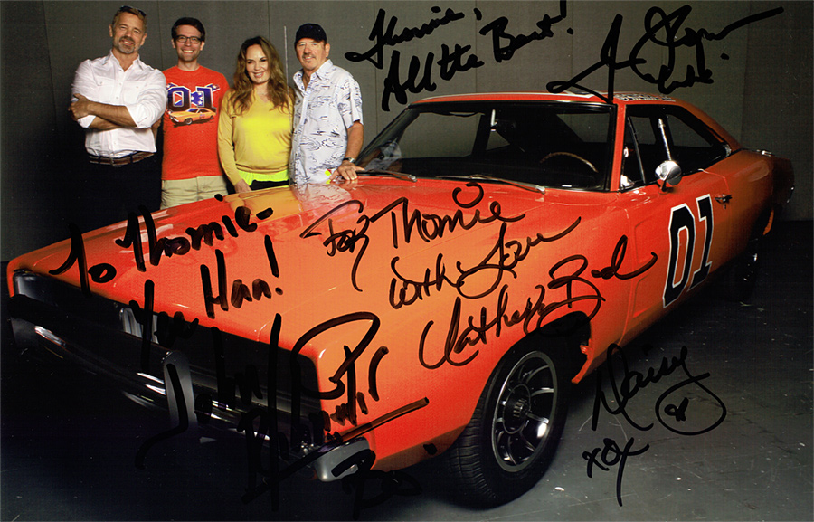 Thomie mit John Schneider, Tom Wopat, Catherine Bach und dem General Lee